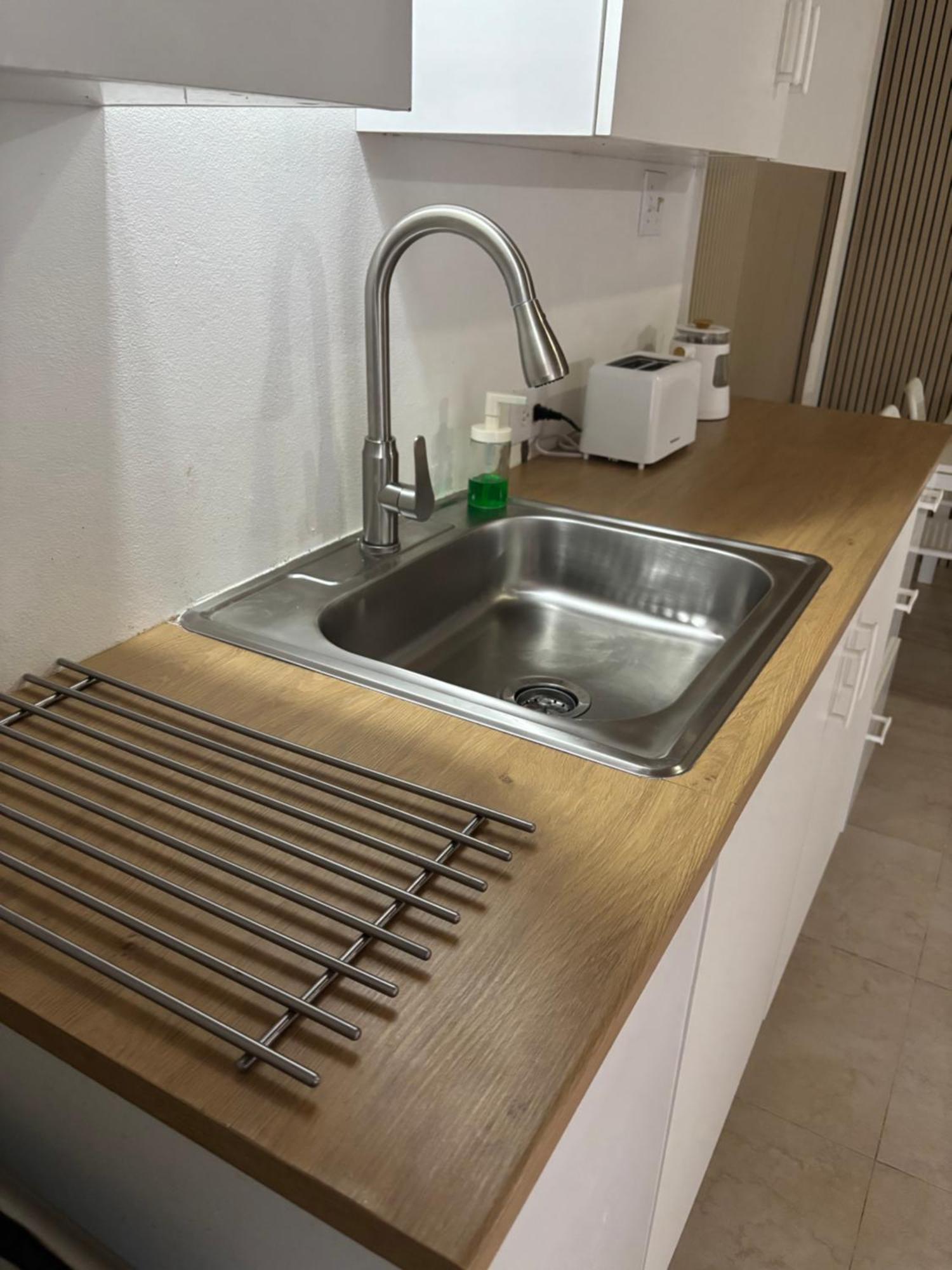 Crosbies Cabins Large Modern Space Cedar Grove Esterno foto